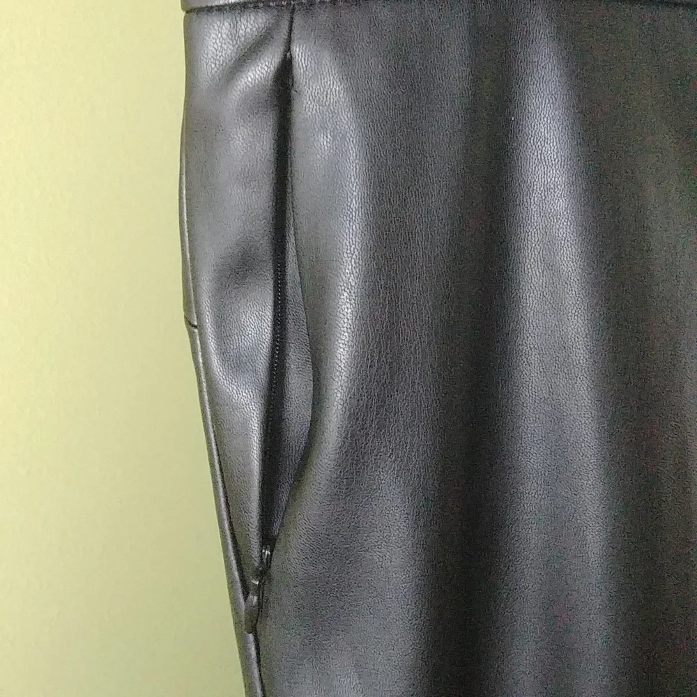 NWT,"OLSEN" BLACK PANTS,size 42, US M-L - Picture 5 of 13